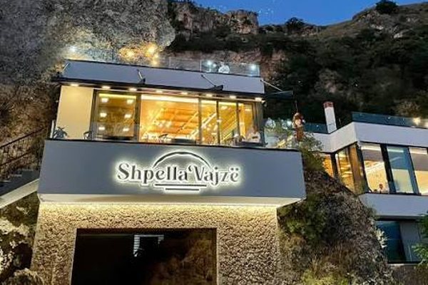 Shpella e Vajz&euml;s, thesari i fshehur n&euml; fshatin e Ali Asllanit!