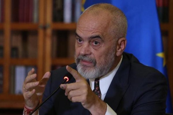 Agron Shehaj grabiti marr&euml;veshjen sekrete Shqip&euml;ri-SHBA, reagon Rama