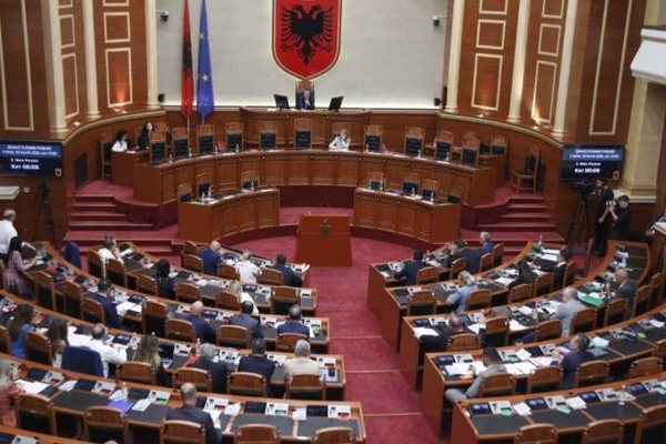 Reforma Territoriale p&euml;rplas PS-n&euml; me PD-n&euml;, demokrat&euml;t: Po