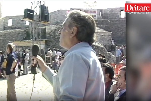 Pamje t&euml; rralla t&euml; Pirro Manit, nga Festivali i Gjirokastr&euml;s