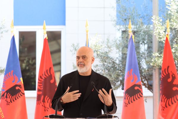 &nbsp;Rama: Kamerat inteligjente, p&euml;rgjigje ndaj tragjedis&euml; s&euml;