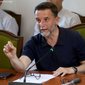 Brace: Vrasje me porosi n&euml; politik&euml;, po synohet lin&ccedil;imi dhe