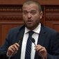 O tradhtar! Bido shp&euml;rthen ndaj Mu&ccedil;it: Ti je vorio-epirot!