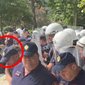 FOTO/ Tensionet para Kuvendit, momenti kur protestuesit q&euml;llojn&euml;