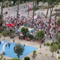 T&euml; rinjt&euml; q&euml; luajn&euml; sport e nj&euml; grup protestuesish