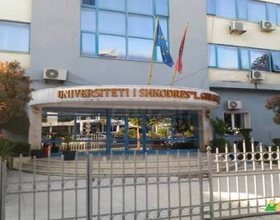Dorëheqja e një rektori dhe testi i Flamingove për universitetet shqiptare