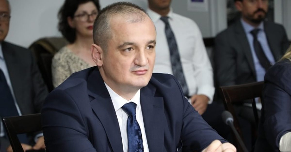 Skandali me pronat  Kadastra nuk lejon KLSH në të auditojë