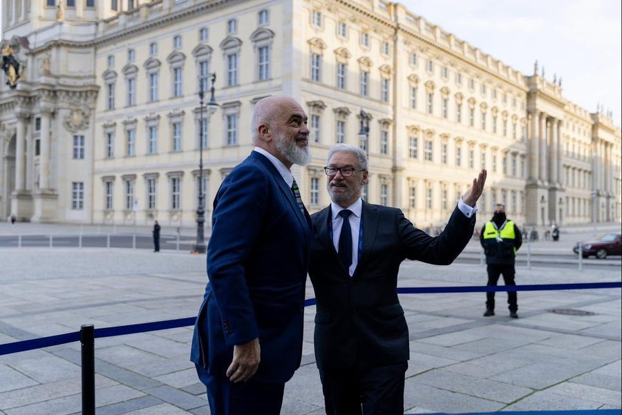 Vendi që Edi Rama e ble 120 mijë euro në vit me paratë e