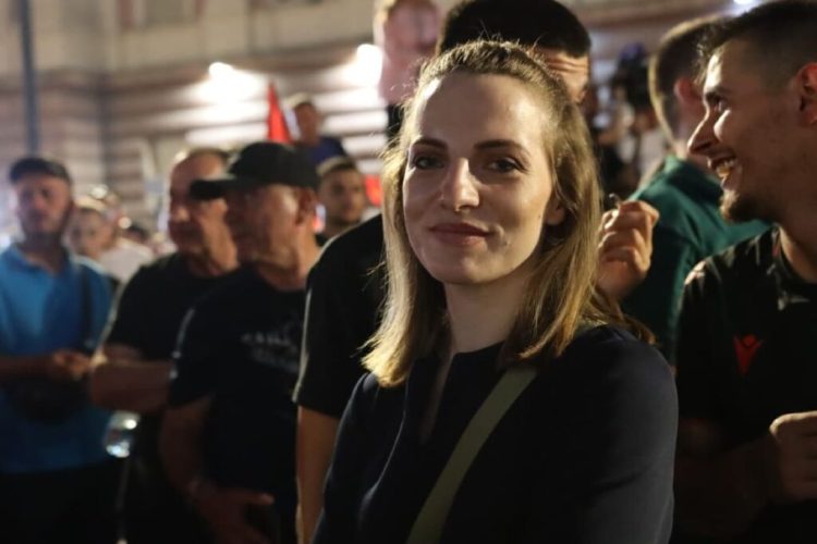 BIRN: Reagimi i Edi Ram&euml;s ndaj protestave shkakton pak&euml;naq&euml;si
