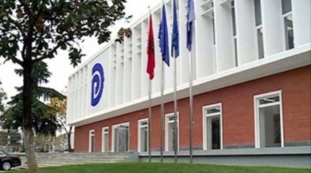 Blackouti energjitik/ PD: Njoll&euml; e zez&euml; n&euml; paaft&euml;sin&euml; e