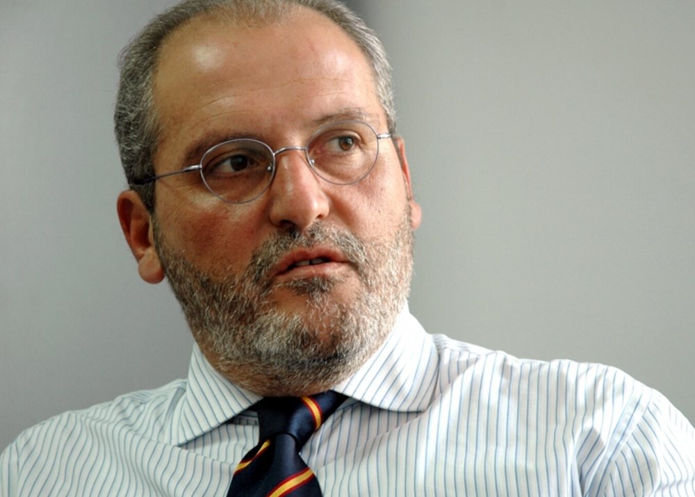 Shqiptar&euml;t pas sulmeve terroriste t&euml; Parisit