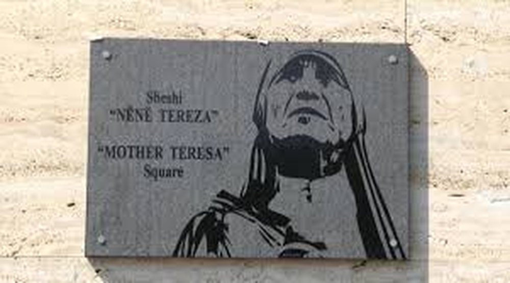 Si e ka transformuar Erion Veliaj N&euml;n&euml; Terez&euml;n