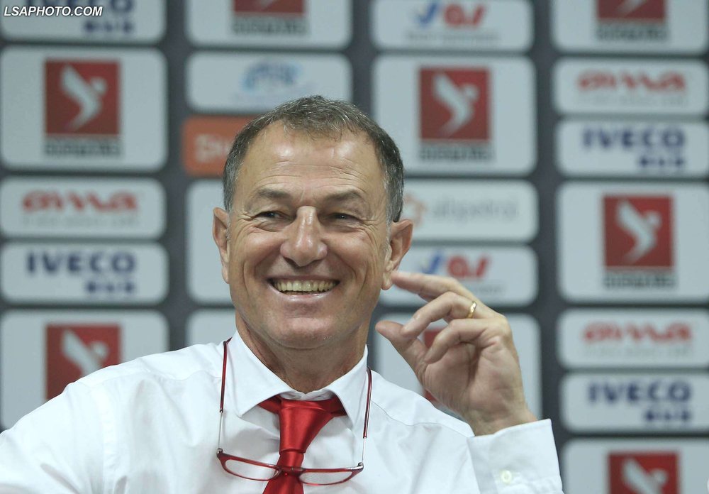De Biasi: P&euml;r Spanj&euml;n "do parkoj autobusin" te porta, madje