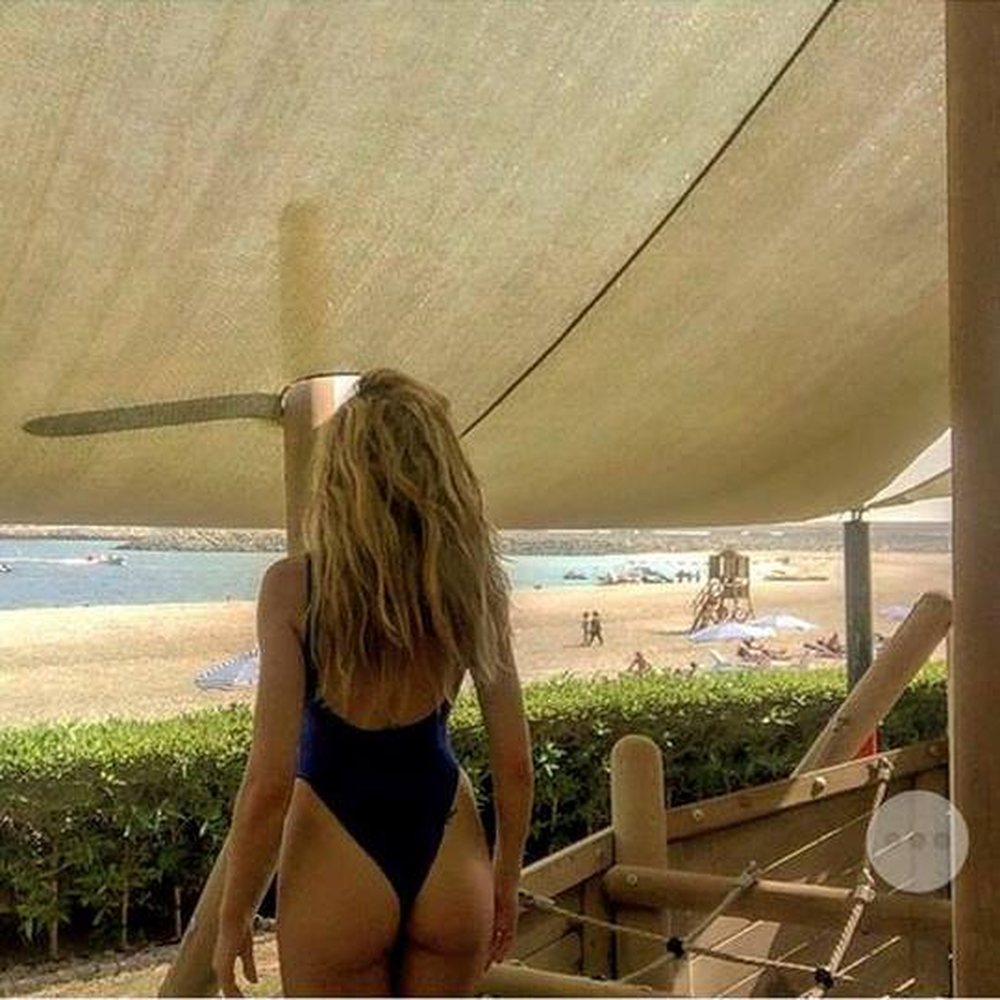 Zhvishet Ledina &Ccedil;elo, ekspozon t&euml; pasmet