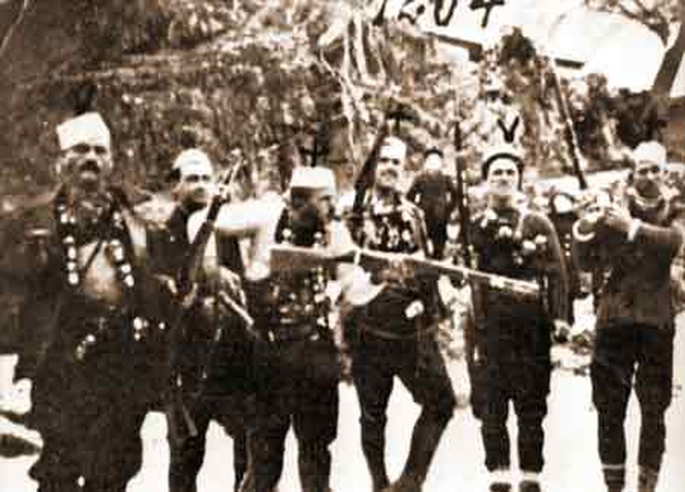 Pushkatimi i 67 ballist&euml;ve n&euml; Lushnje/ &ldquo;Edhe d&euml;rr