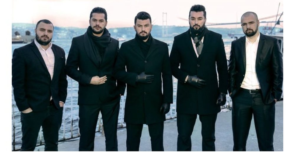 P&euml;rve&ccedil; muzik&euml;s, Shpati tregon dhe pasionin p&euml;r aktrimin