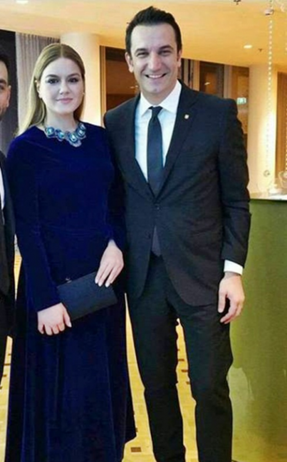 Foto q&euml; heq t&euml; gjitha dyshimet: Ajola Xoxa nuk &euml;sht&euml;
