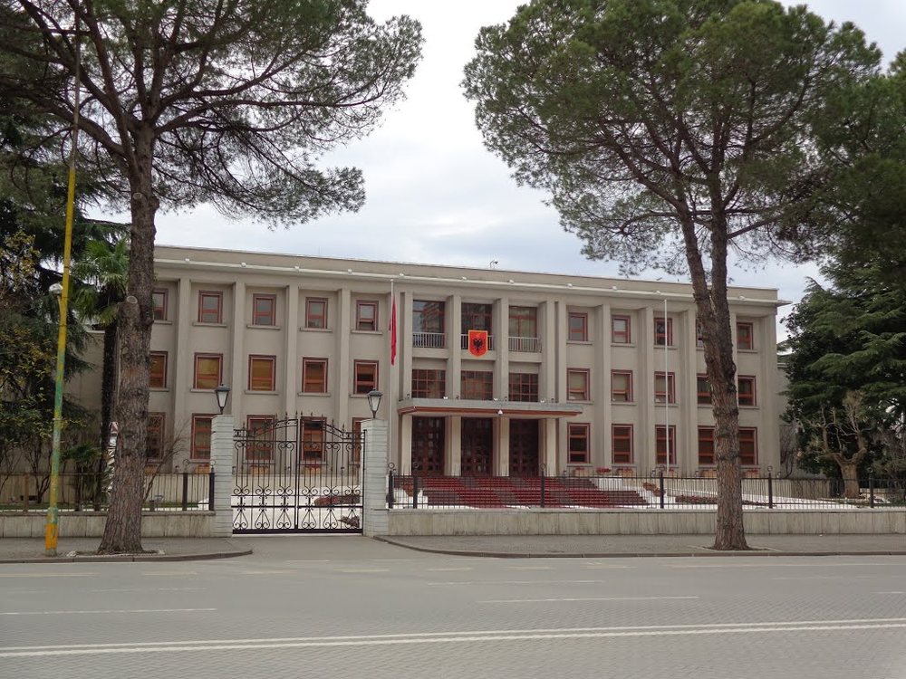 Rama i p&euml;rmendi kompetencat/ P&euml;rgjigjet Presidenca: B&euml;n mir&euml;