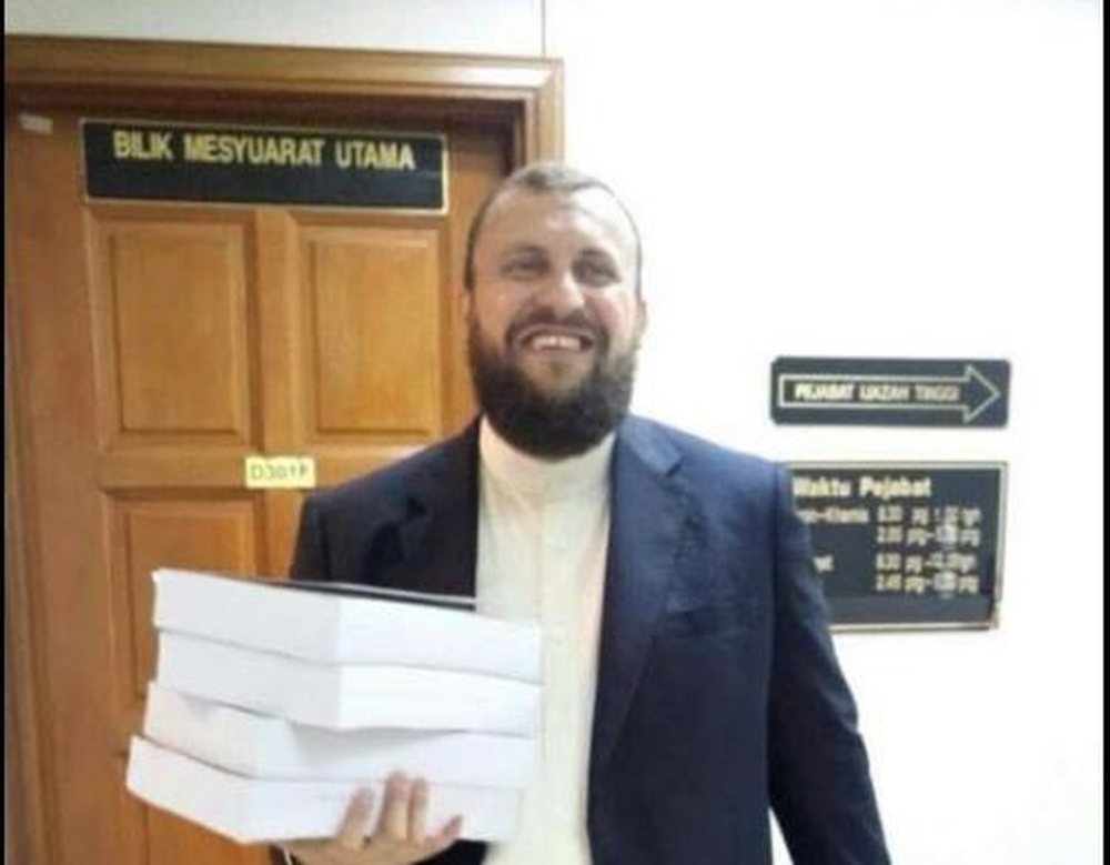 Lirohet pedagogu shqiptar i arrestuar p&euml;r terroriz&euml;m n&euml; Malajzi