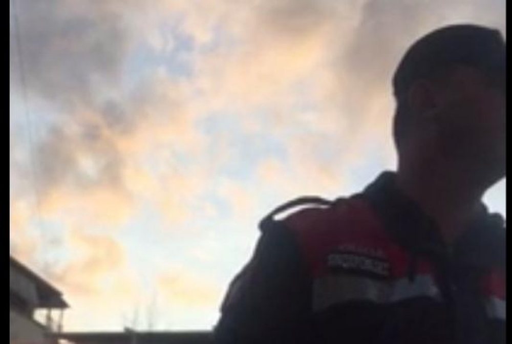 Polici-qytetarit: Ndaloje makin&euml;n se m&euml; do k... mua (VIDEO)