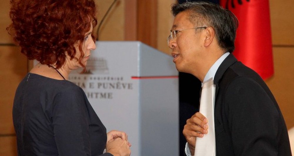 Pse shp&euml;rtheu Lu: "Boll e shat&euml; Amerik&euml;n"