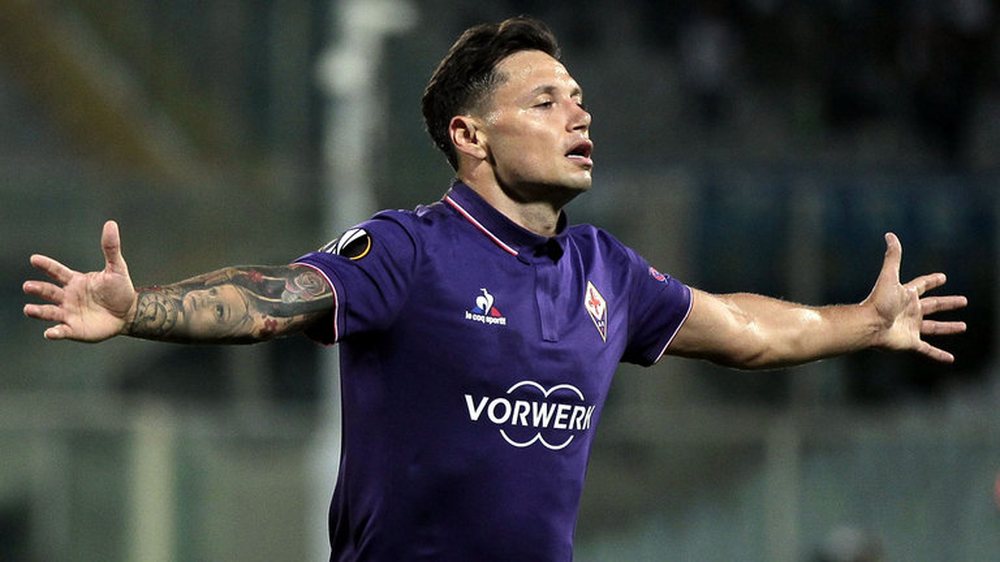 Mauro Zarate ofendon n&euml; publik bashk&euml;shorten pas fotos provokuese