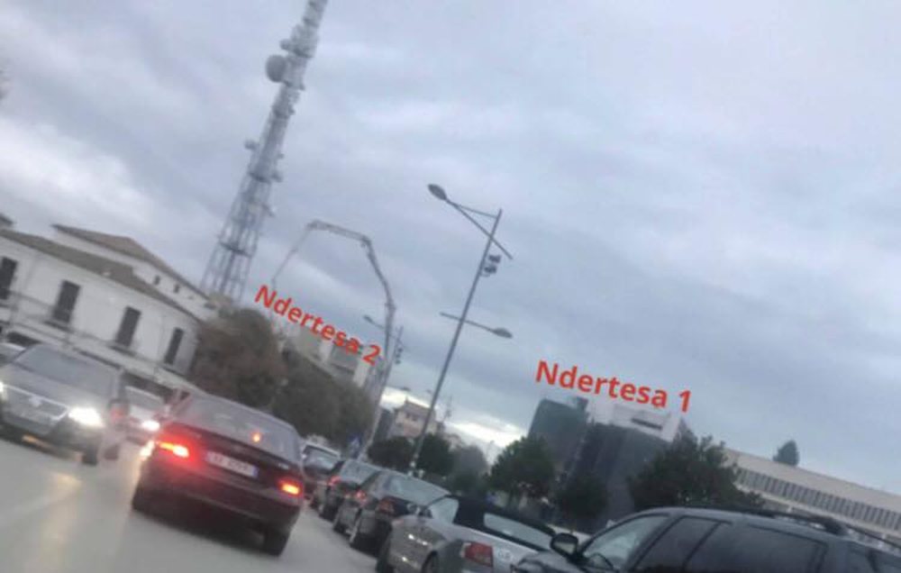 "Niko Peleshi po nd&euml;rton hotel 5-kat&euml;sh n&euml; qend&euml;r