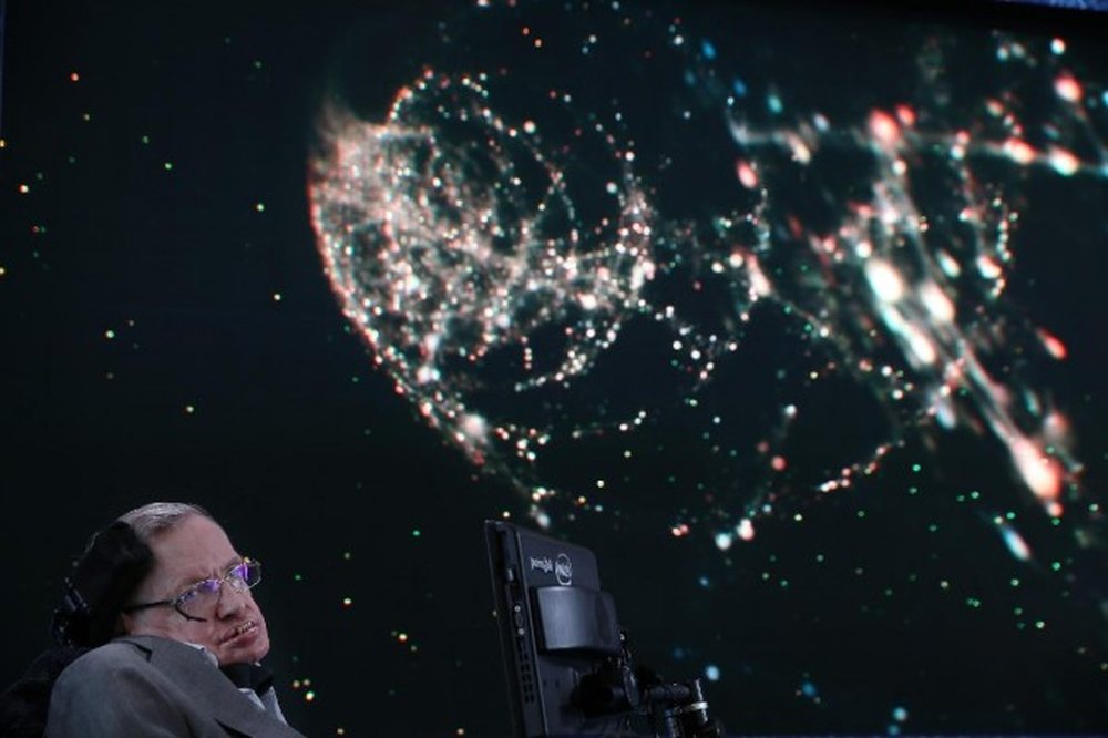 "Multiversi", trash&euml;gimia e fundit e Stephen Hawking