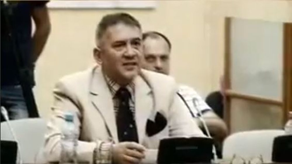 Fate Velajt i duhet shkulur veshi, shihni &ccedil;far&euml; ka propozuar