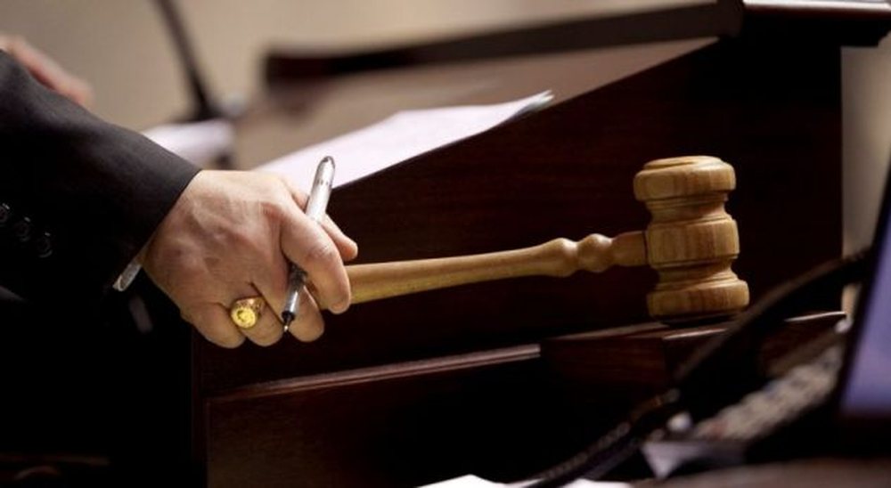 Gjykata e Fierit l&euml; n&euml; burg polic&euml;t e arrestuar p&euml;r kultivim