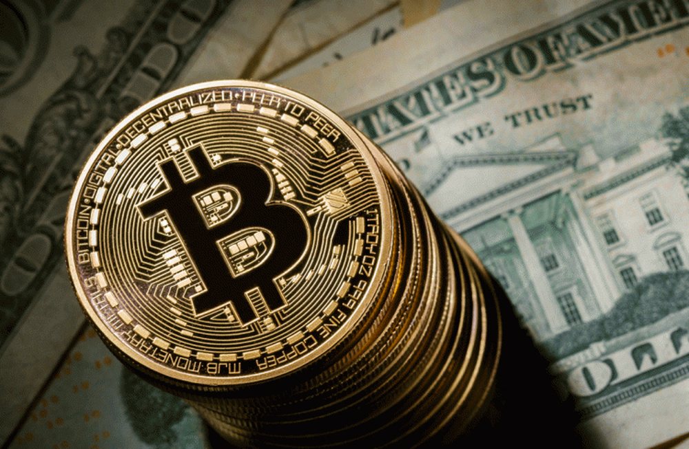 Bitcoin thyen rekordin historik, nj&euml; monedh&euml; shkon 69 mij&euml;