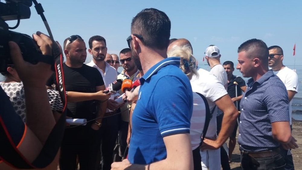 Pronar&euml;t e motorr&euml;ve t&euml; ujit n&euml; Durr&euml;s dalin