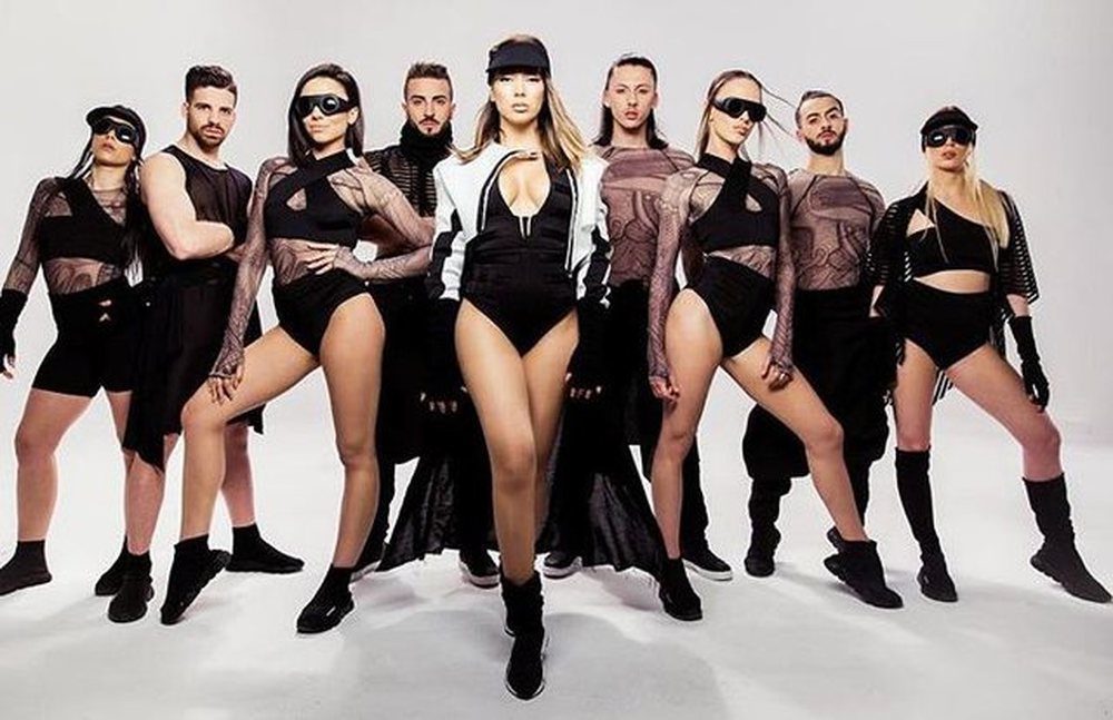 Kjo &euml;sht&euml; dashuria e humbur e Elvana Gjat&euml;s (Video)