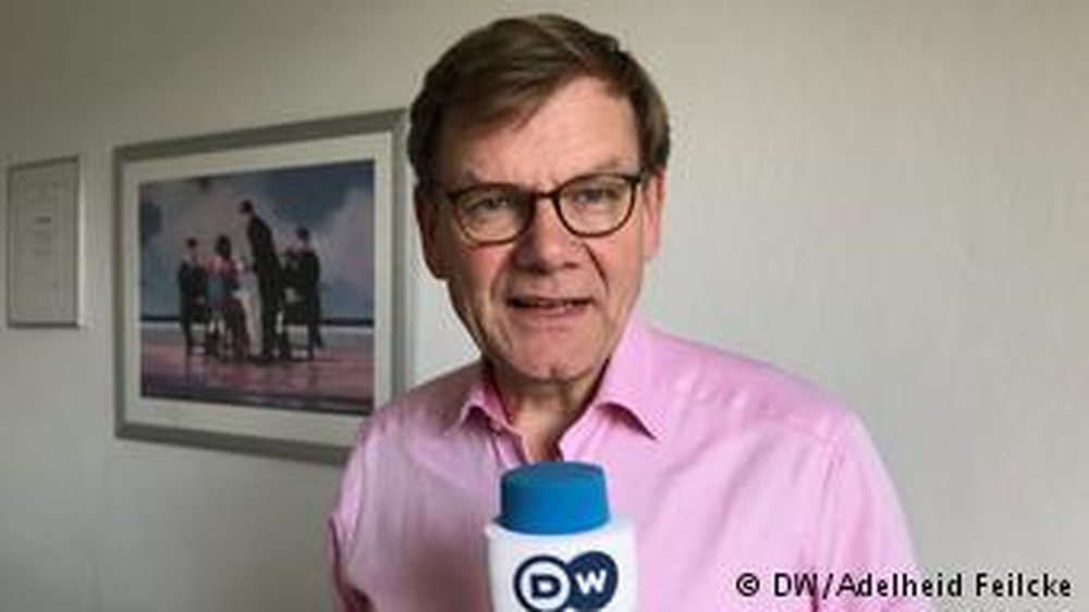 Deputeti gjerman: Po p&euml;rpiqemi t&euml; bindim Franc&euml;n p&euml;r hapjen