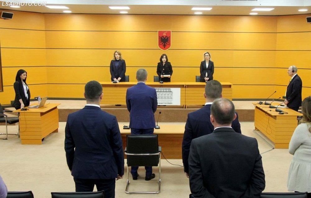 Vetingu/ Pse nuk bindi gjyqtari Fatmir Hoxha p&euml;r mobiljet e