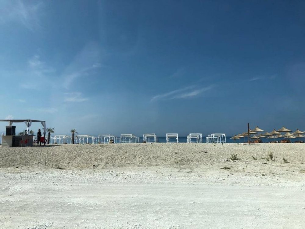 (FOTO) "Turizmi n&euml; jug bie n&euml; pikiat&euml;"
