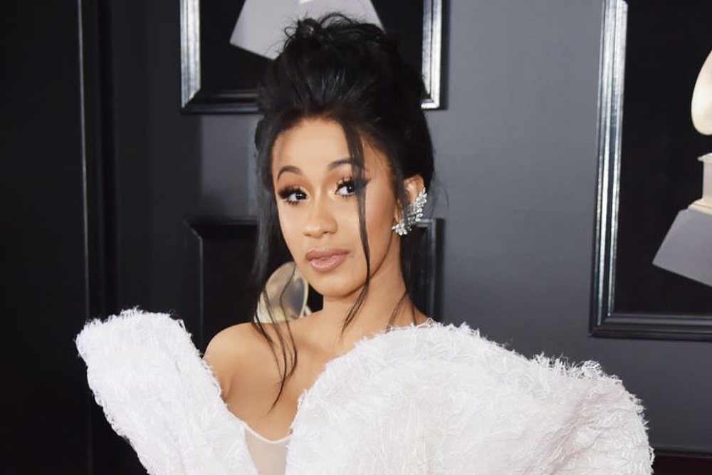 Cardi B sjell n&euml; jet&euml; vajz&euml;n e saj