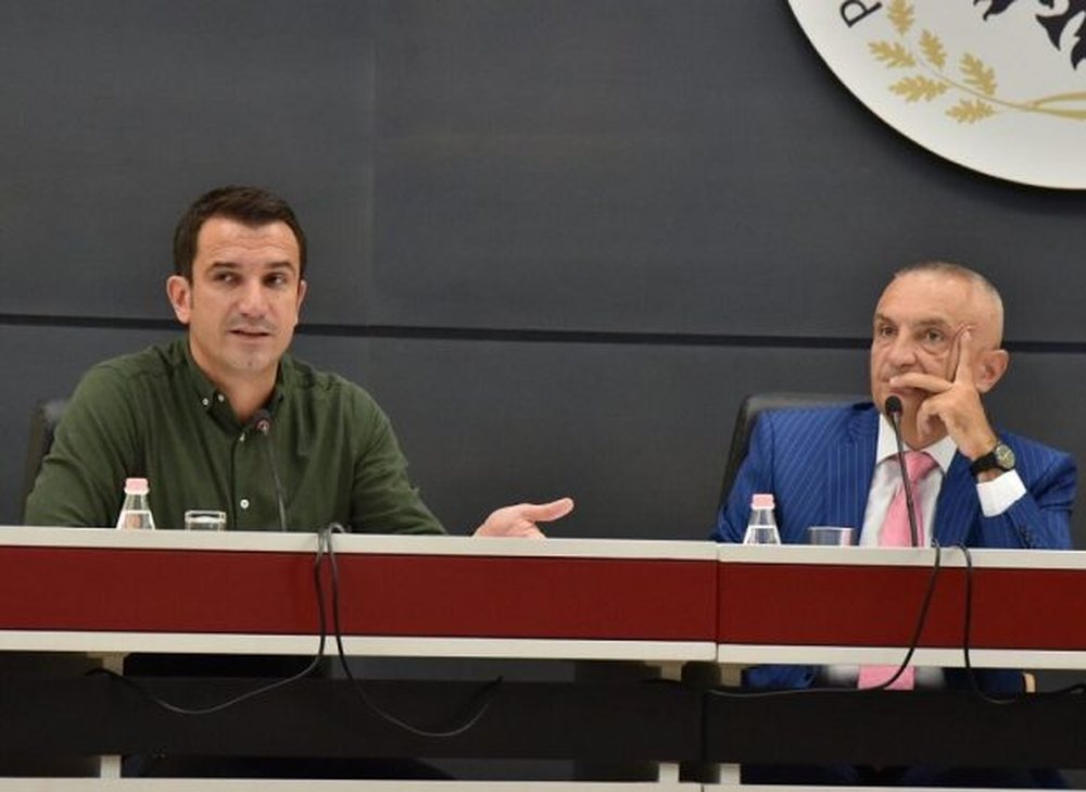 Kthimi i ligjit p&euml;r Teatrin/ Pse Veliaj sulmoi presidentin