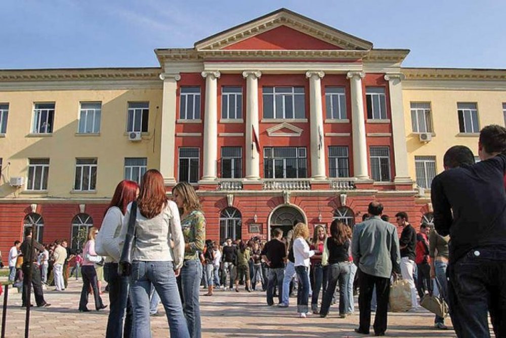 Zgjedhjet n&euml; Universitete, pjes&euml;marrje e ul&euml;t e votuesve deri