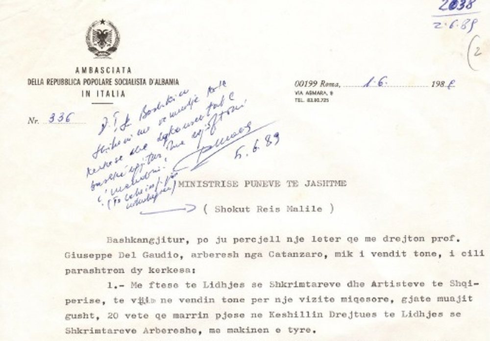 Zbulohet letra e rrall&euml; e N&euml;n&euml; Terez&euml;s p&euml;r Ramiz