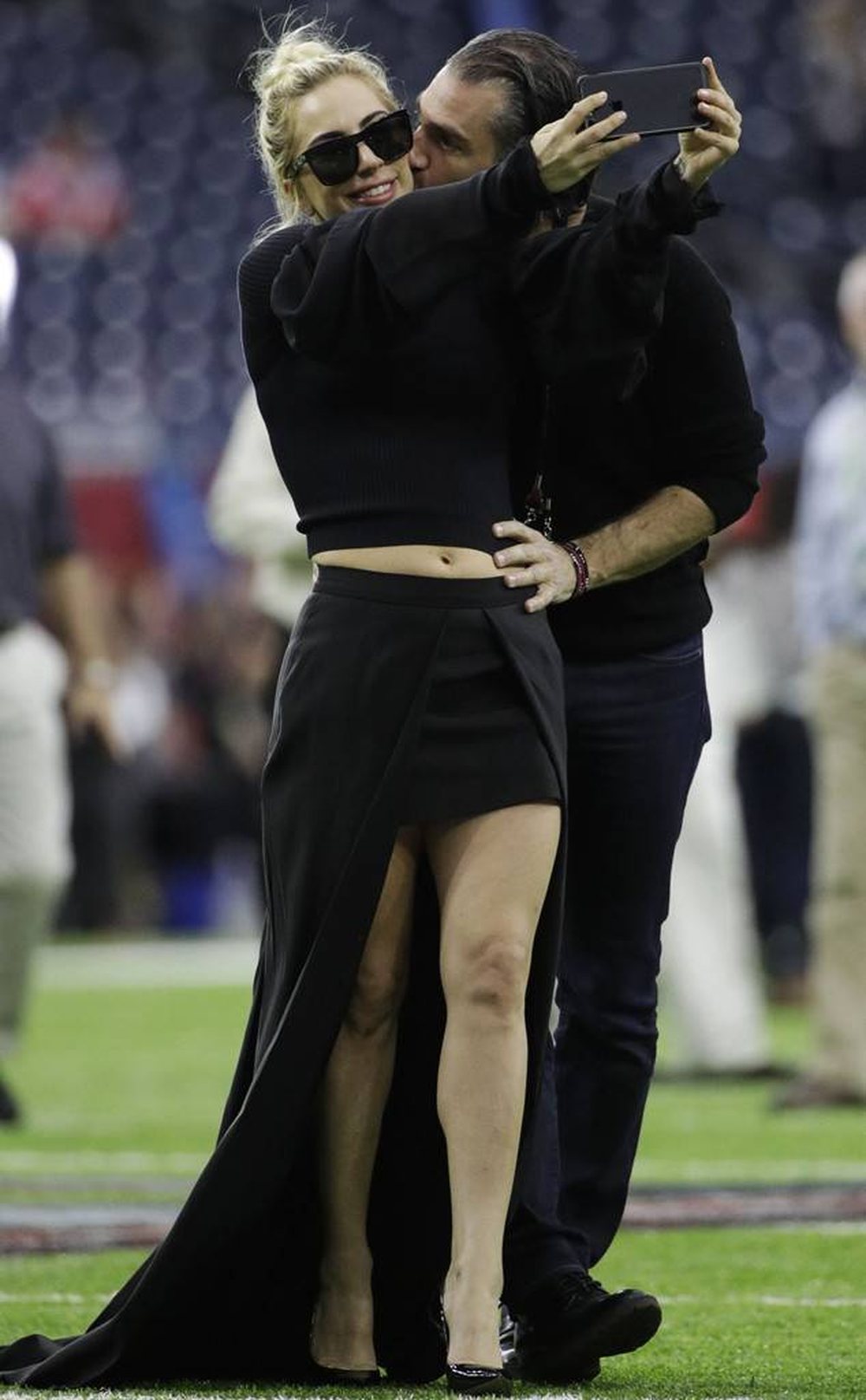 Fejohet Lady Gaga n&euml; m&euml;nyr&euml; shum&euml; sekrete