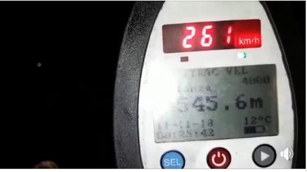 (VIDEO) 33-vje&ccedil;ari me Range Rover ndalohet me 261 km/h n&euml;