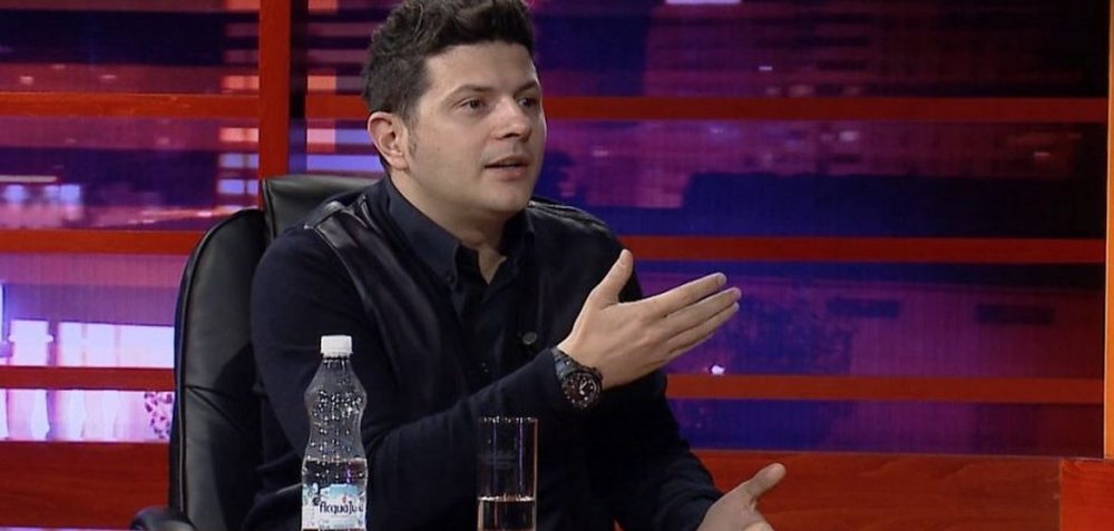 Ermal Mamaqi: E dashura e blogerit Nas m&euml; ngriti kurth (Video)