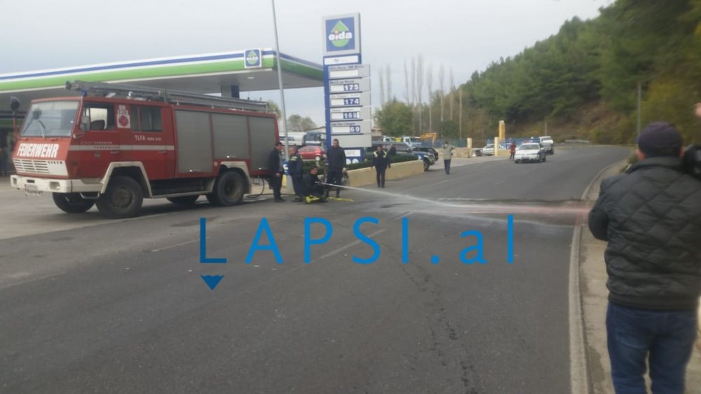 Aksident i r&euml;nd&euml; n&euml; Lezh&euml;, vdes nj&euml; person, plagoset