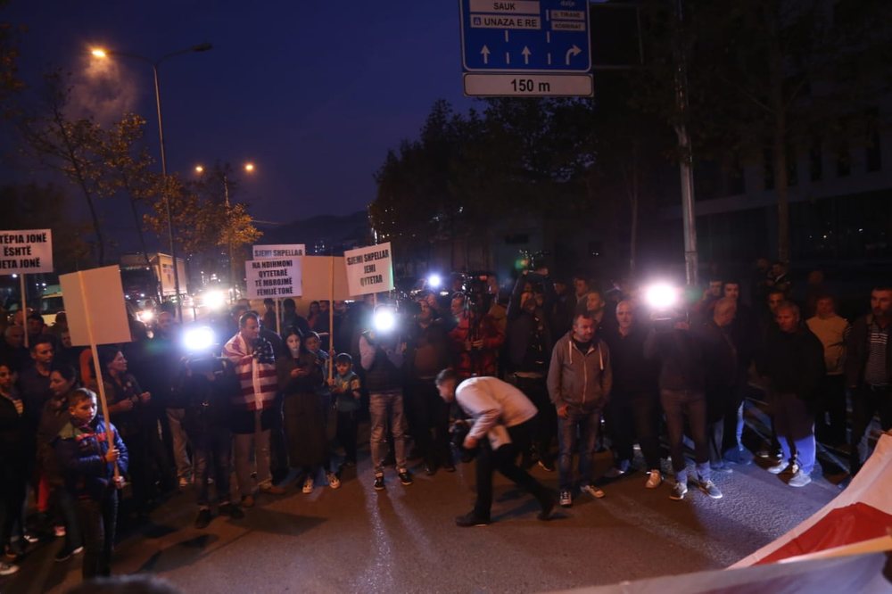 "S&rsquo;jemi shpellar&euml;, po qytetar&euml;",