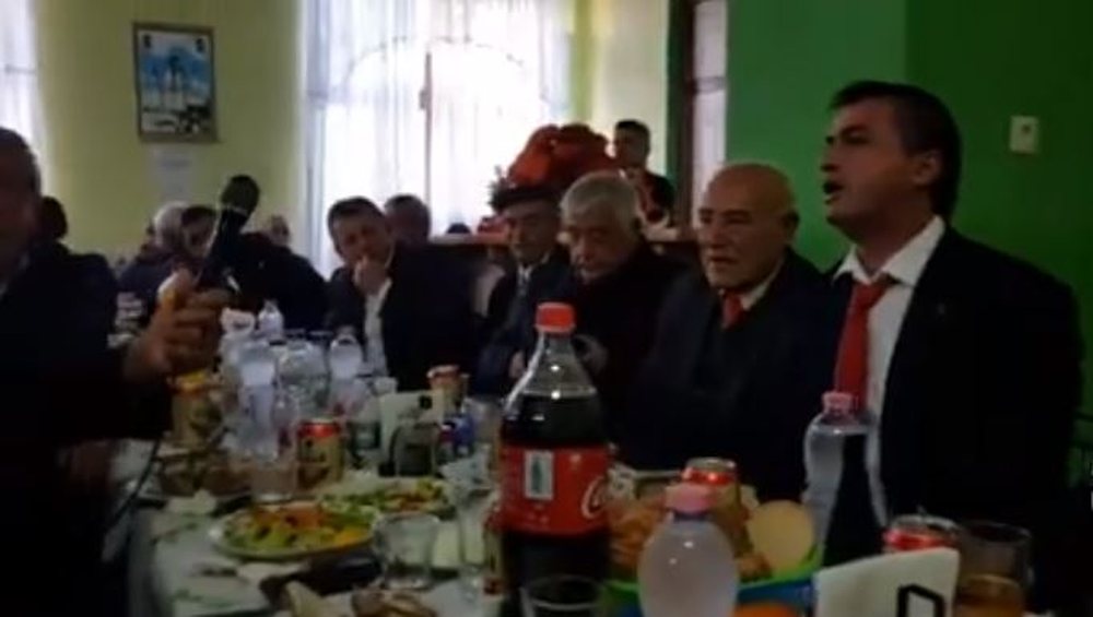 Godet s&euml;rish T&euml;rmet Pe&ccedil;i, k&euml;ndon lab&ccedil;e p&euml;r 29