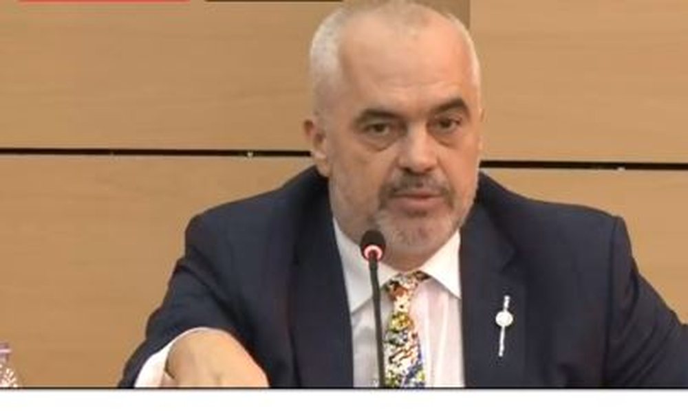 Kryeministri reagon ashp&euml;r ndaj studentit: T&euml; isha un&euml; si t&euml;