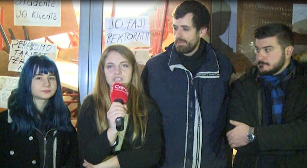 Unioni Studentor Gjerman mb&euml;shtet protest&euml;n e student&euml;ve