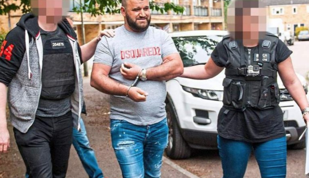 'Koka' e trafikut t&euml; njer&euml;zve n&euml; Angli, ekstradohet