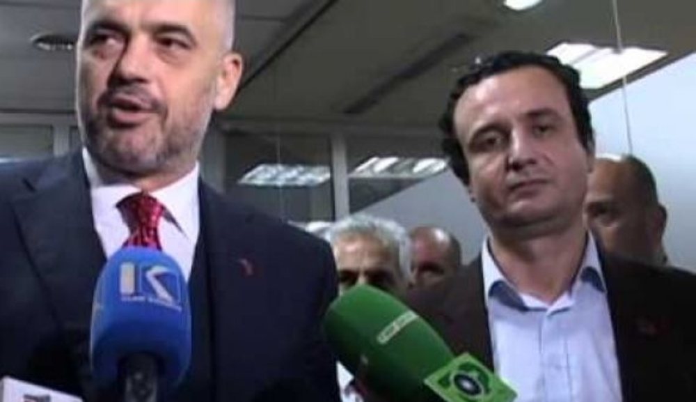 Vetvendosje rreshtohet kund&euml;r Ram&euml;s, mbron Ditmir Bushatin